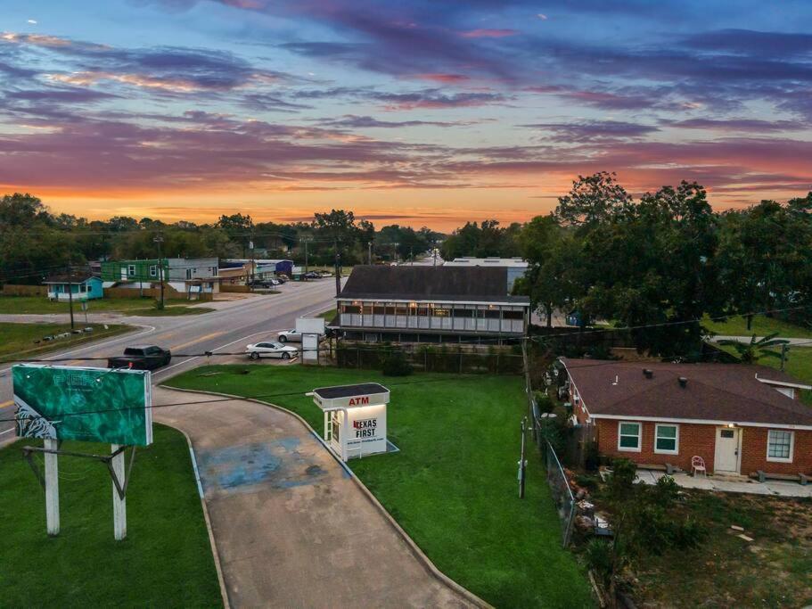 Sunnyside Retreat Apartment Bacliff Ngoại thất bức ảnh